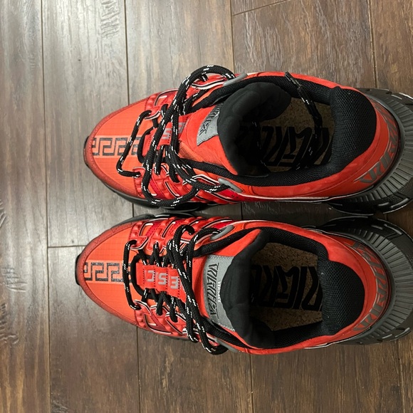 VERSACE TRIGRECA LOW -TOP SNEAKERS - Picture 7 of 10